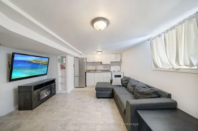 Additional image 23 of 5 Elward Blvd