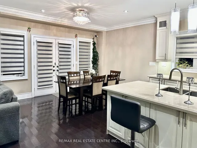 Additional image 13 of 110 Allenby Ave