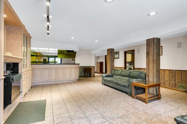 Additional image 17 of 7 Canton Ave