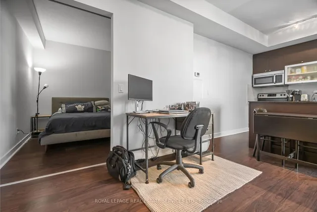 Additional image 11 of 100 Western Battery Rd Unit LPH10