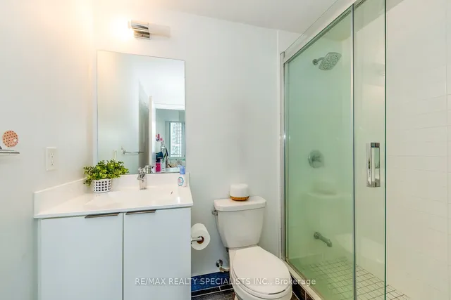 Additional image 23 of 20 Shore Breeze Dr Unit 2304