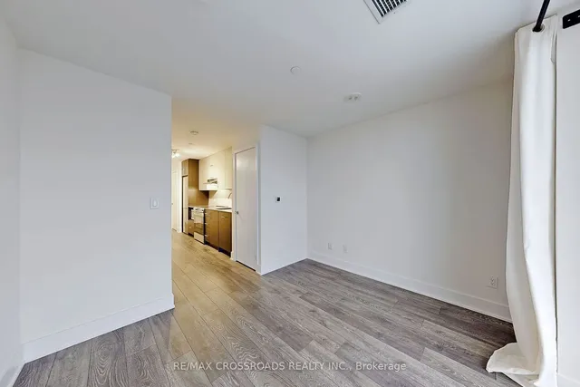 Additional image 10 of 188 Fairview Mall Dr Unit 2006
