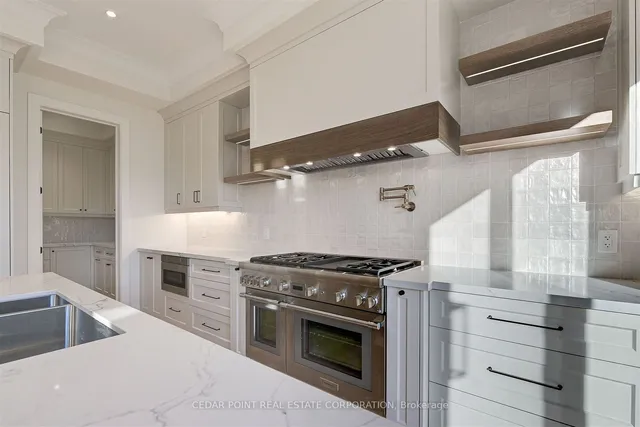 Additional image 10 of 15 Drury Lane