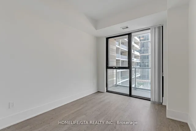 Additional image 14 of 118 Merchants' Wharf Unit 415