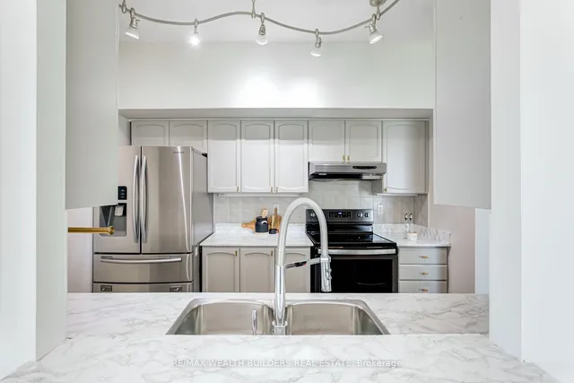 Additional image 19 of 2067 Lakeshore Blvd Unit 1105