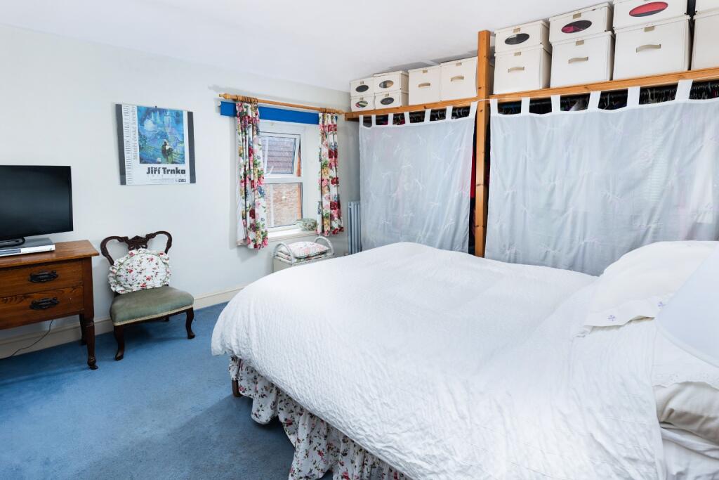 Additional image 8 of North Road