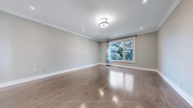 Additional image 18 of 136 Denlow Blvd