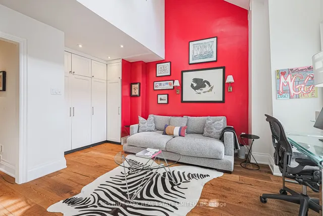 Additional image 10 of 186 Macpherson Ave