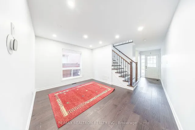 Additional image 9 of 81 Trumpeter St