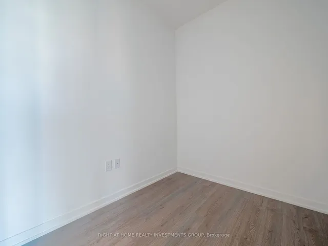 Additional image 19 of 50 Power St Unit 724