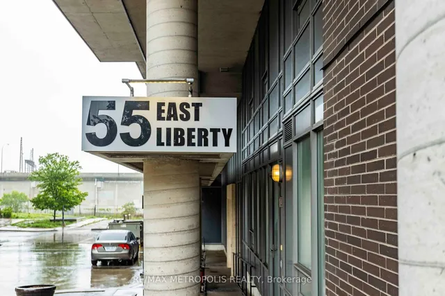 Additional image 14 of 55 East Liberty St Unit 717