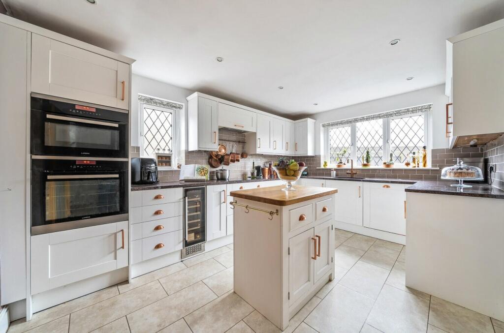 Additional image 6 of Blackmore Vale Close, Templecombe, Somerset, BA8