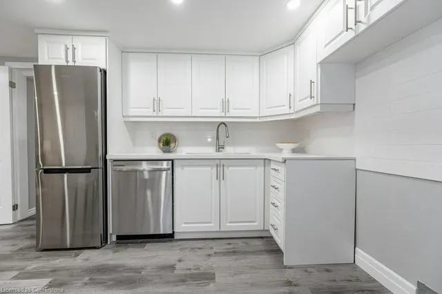 Additional image 30 of 75 Wilfred Ave