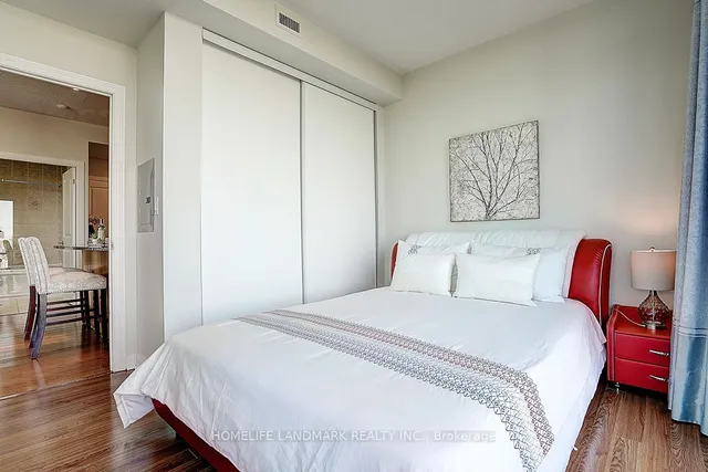 Additional image 25 of 18 Yorkville Ave Unit 2109