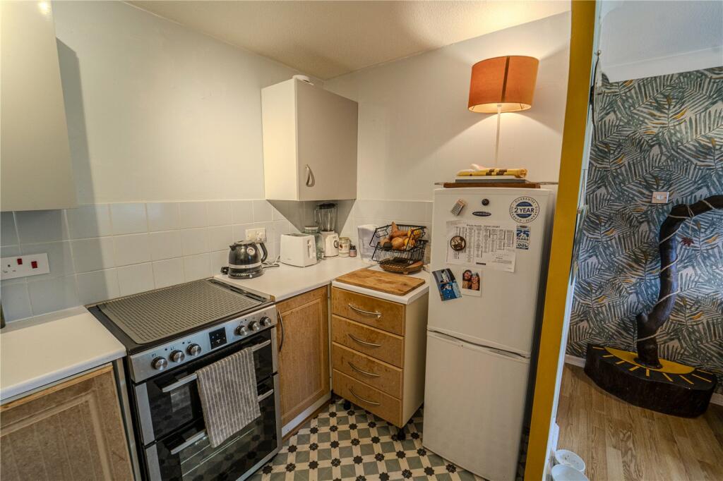 Additional image 2 of The Whithys, Street, Somerset, BA16