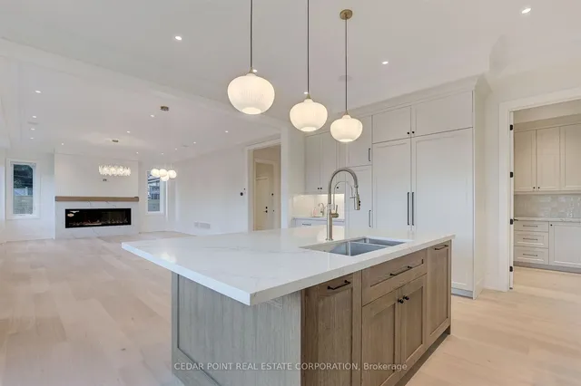 Additional image 11 of 15 Drury Lane