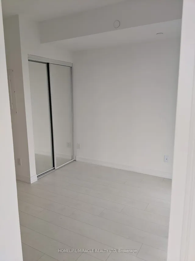 Additional image 13 of 19 Western Battery Rd Unit 2906