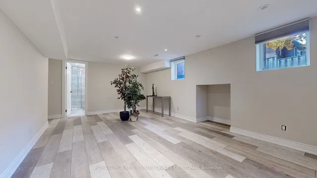 Additional image 23 of 136 Denlow Blvd