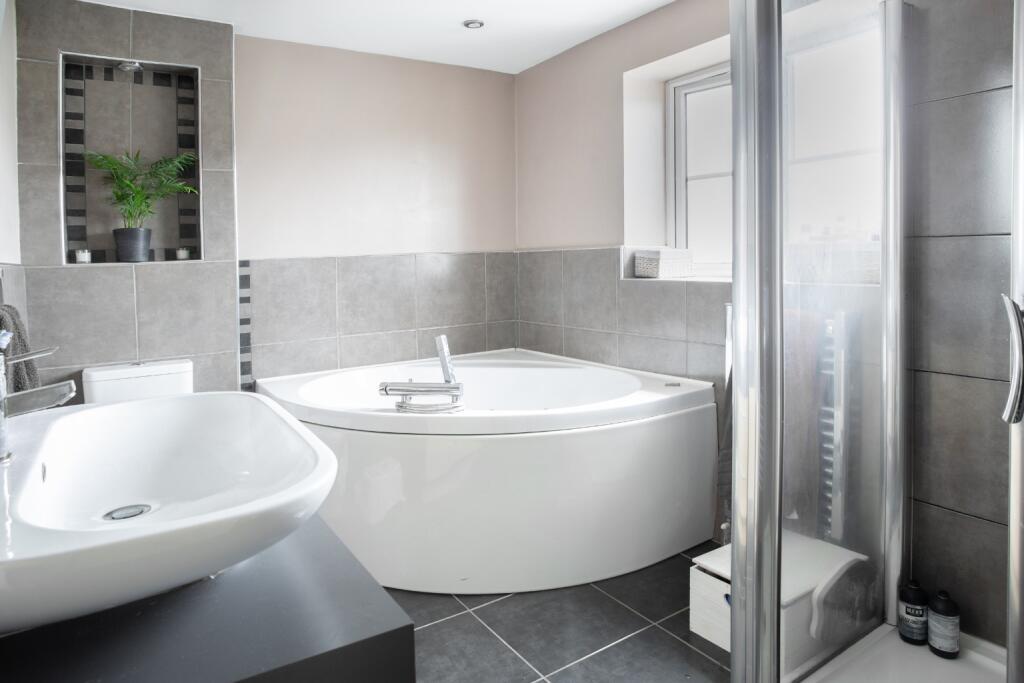 Additional image 16 of Oxendale, Street