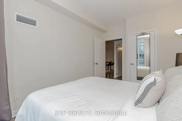 Additional image 20 of 15 Bruyeres Mews Unit 616
