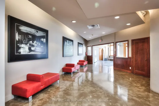 Additional image 28 of 404 King Street West St Unit 306