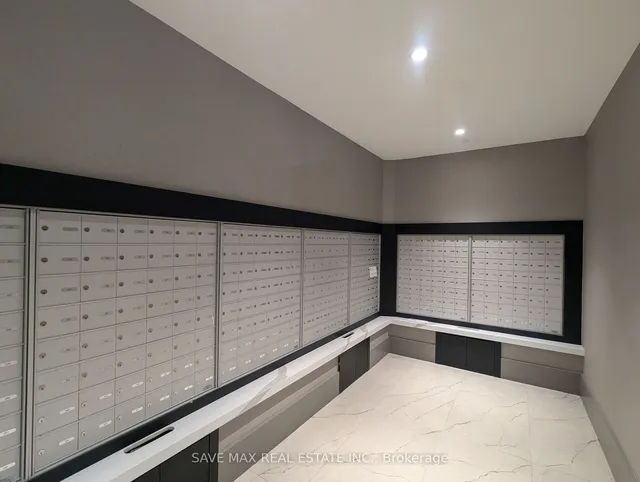 Additional image 26 of 55 Duke St Unit 2309