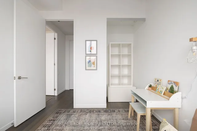 Additional image 11 of 383 Sorauren Ave Unit PH12