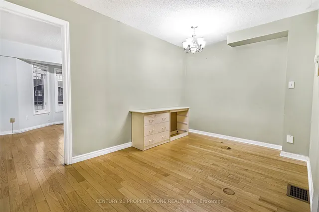 Additional image 18 of 39 Sufi Cres