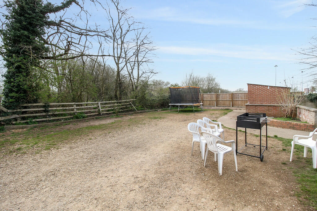 Additional image 21 of Station Approach, Westbury