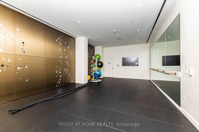 Primary image of 39 Roehampton Ave Unit 314