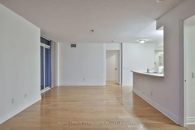 Additional image 23 of 5 Northtown Way Unit 706