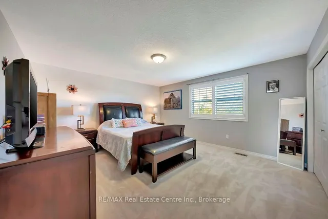 Additional image 12 of 16 Woodsmere Dr