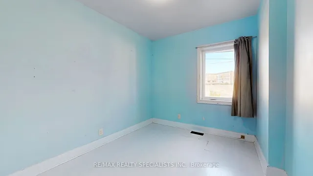 Additional image 13 of 739 Vaughan Rd