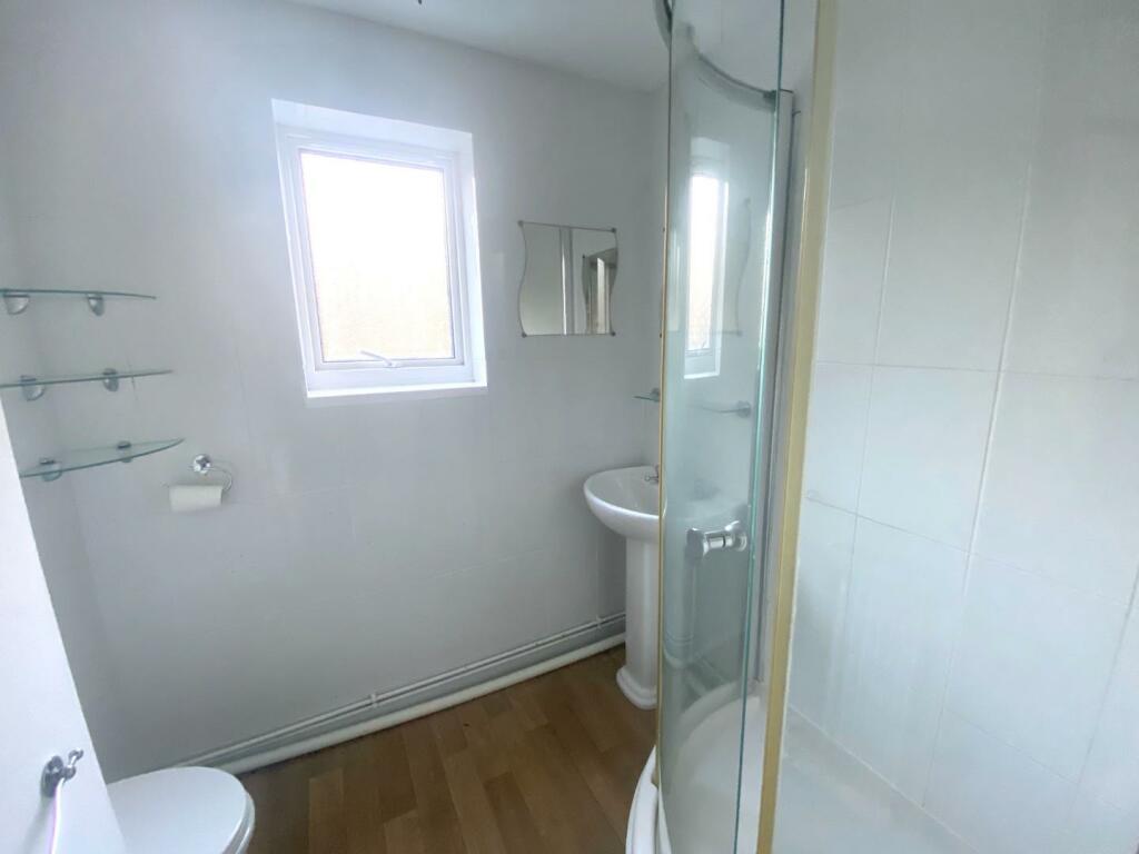 Additional image 5 of Blagrove Close, Street