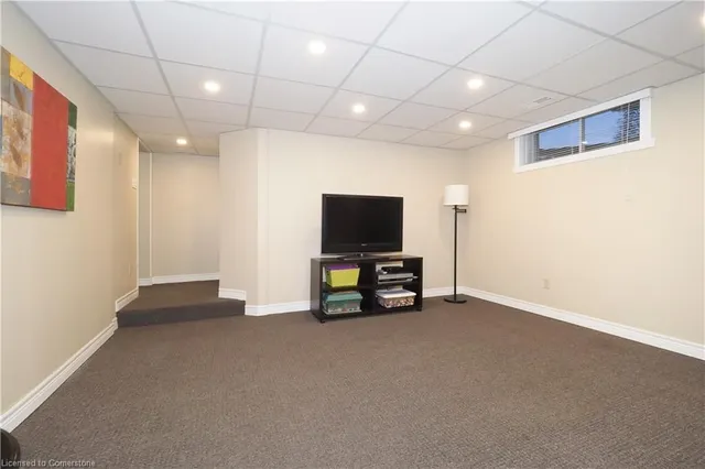 Additional image 43 of 69 Woodward Ave