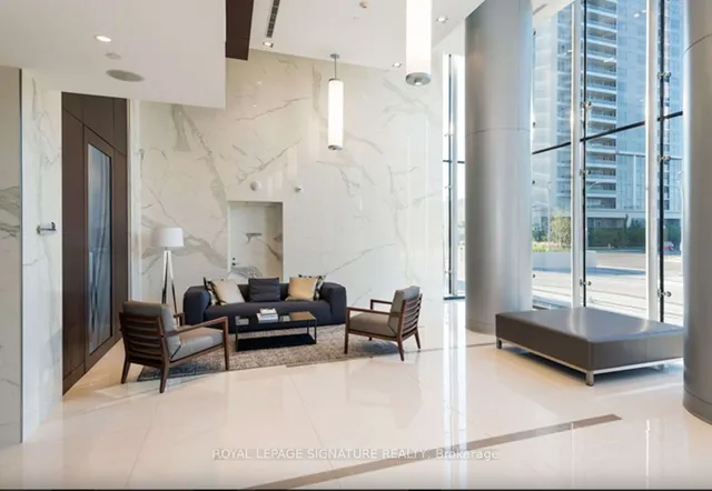 Additional image 24 of 275 Village Green Sq Unit 1223