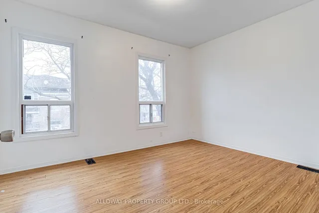 Additional image 16 of 1059 Bathurst St
