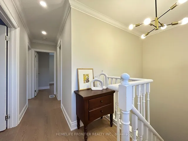 Additional image 16 of 110 Elise Terr