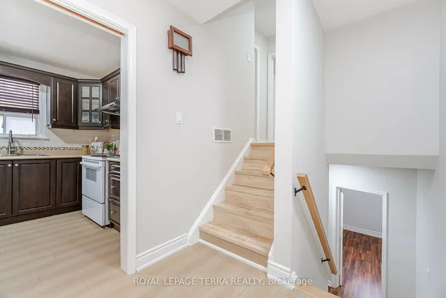 Additional image 9 of 114 Milford Haven Dr