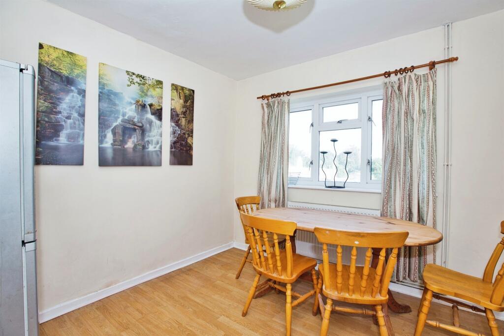 Additional image 6 of Montacute Road, Tintinhull, YEOVIL