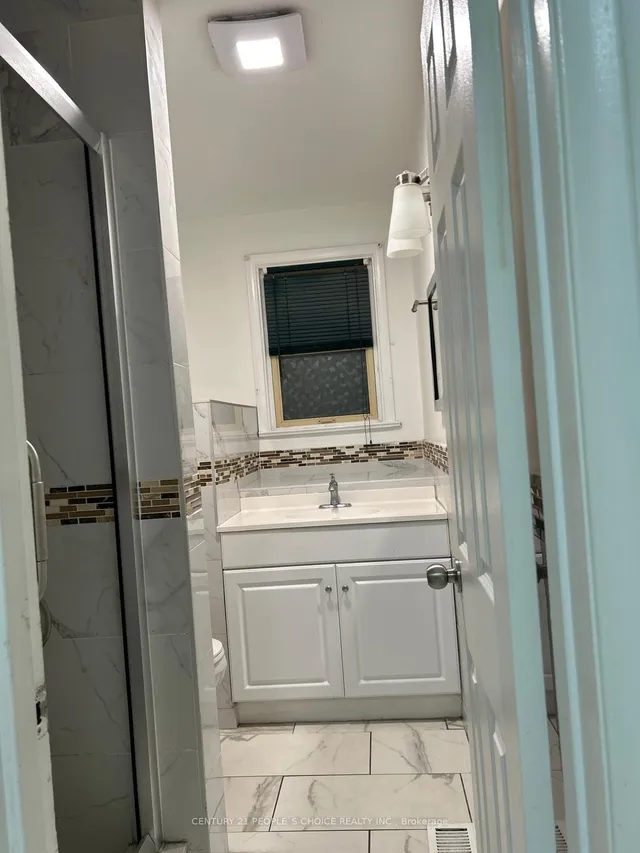 Additional image 13 of 43 Graylee Ave