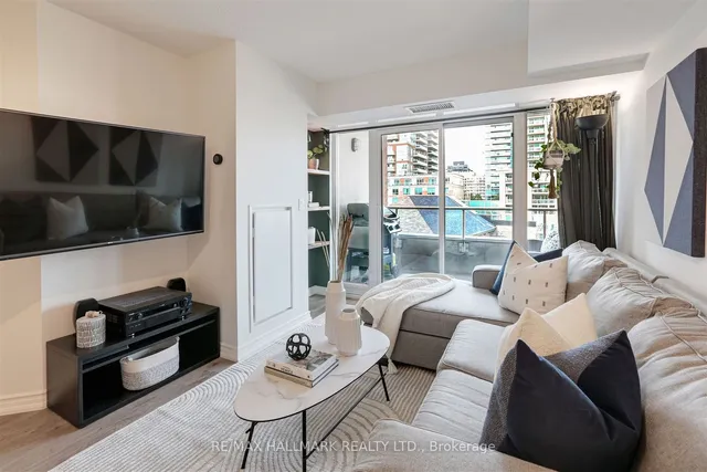 Additional image 16 of 65 East Liberty St Unit 613