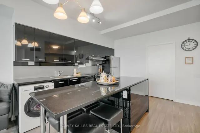 Additional image 15 of 15 Singer Crt Unit Ph06