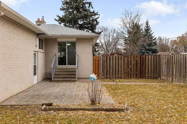 Additional image 3 of 24 Skelmore Cres