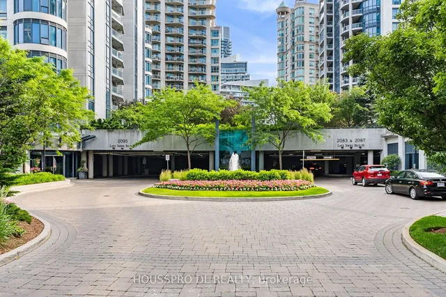 2095 Lake Shore Blvd Unit 318