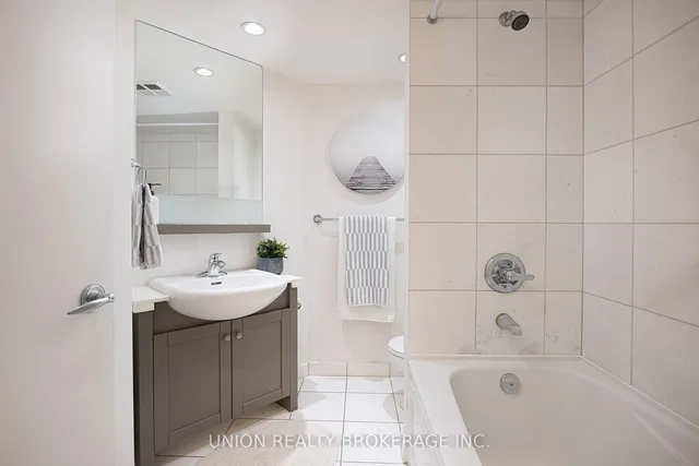 Additional image 23 of 8 York St Unit 1104