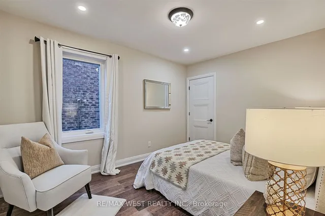 Additional image 25 of 427 Strathmore Blvd