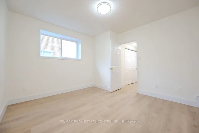 Additional image 24 of 50 Howe Dr Unit 3D