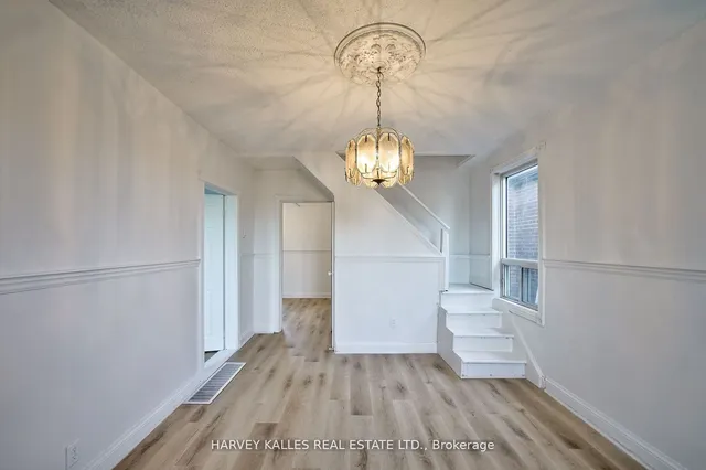 Additional image 11 of 309 Birchmount Rd