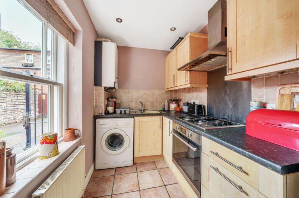 Additional image 3 of Avalon Mews Glastonbury